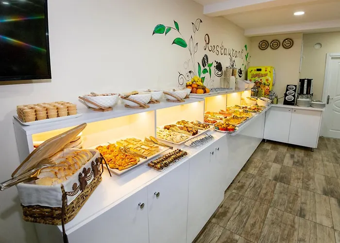 Vander Valk Hotel 2*