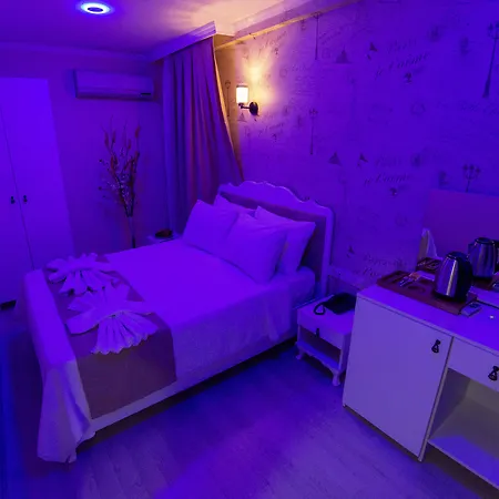 Hotel Vander Valk 2*