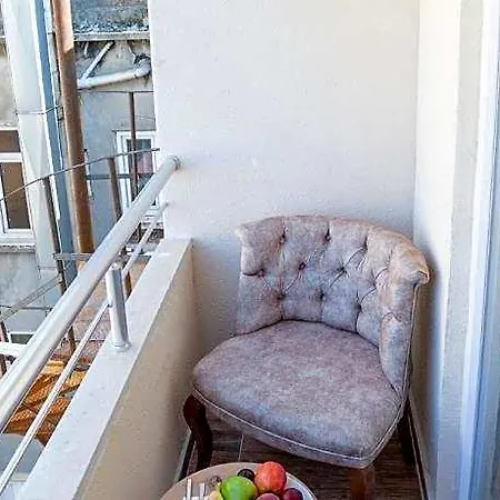 Vander Valk Hotel 2*